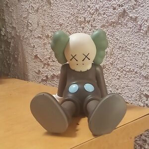 KAWS Holiday Taipei Vinyl Figure (Brown)
